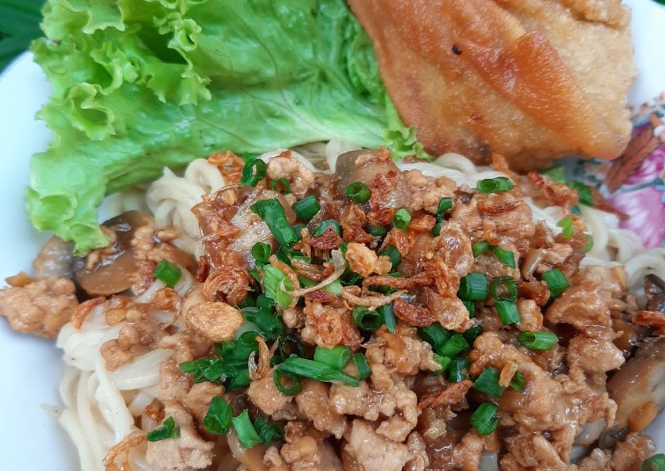 Mie Ayam Bangka (Topping Ayam Jamur Pangsit)