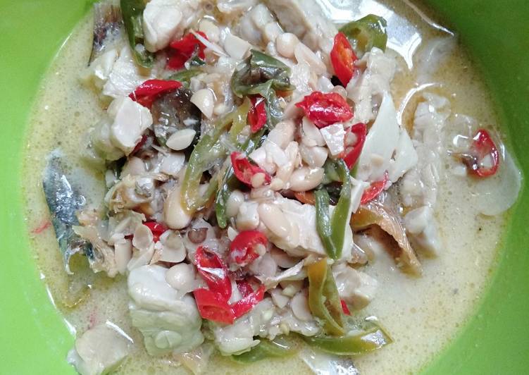 Empis-Empis Tempe-ikan asin (Kuah) Khas Temanggung