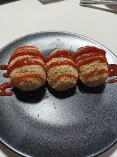 Una foto de Croquetas de coliflor veganas