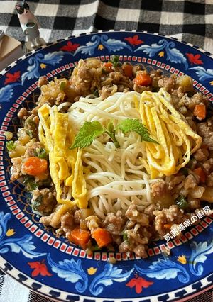 【升級版】香香肉燥麵 的食譜成品照片