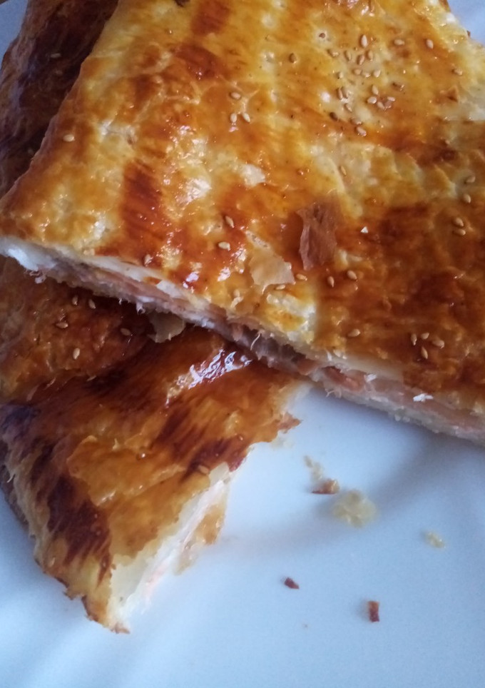 Una foto de Empanada de salmón y Philadelphia