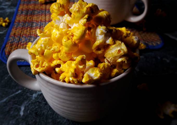 Cheesy Turmeric popcorn