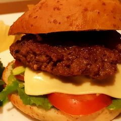 A picture of Burgers.