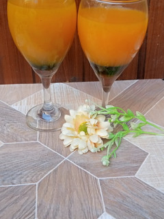 A picture of Mango mocktail.