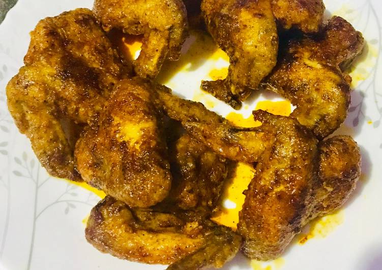 Easiest Way to Make Any-night-of-the-week Chicken wings with spiced melted butter glaze