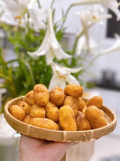 Hình của món Khoai lang kén.