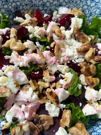 Easy Ways Prepare Recipes Roast beetroot salad - vegetarian (vegan option) the So Delicious Tasty.