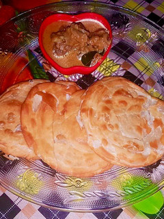பொரிச்ச பரோட்டா (Poricha parota recipe in tamil) செய்முறை முக்கிய புகைப்படம்