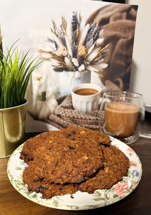 Una foto de Batido de chocolate y galletas sin lactosa y sin gluten en una sola receta