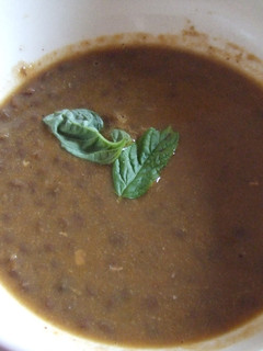 Una foto de Sopa novedosa de lentejas