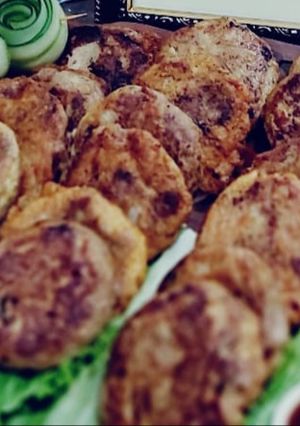 A picture of Beef boti resha kababs.