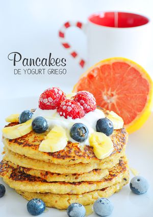 Una foto de Pancakes de Yogurt Griego y Avena Postressaludables