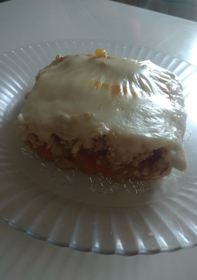 Una foto de Pastel de pollo y verduras