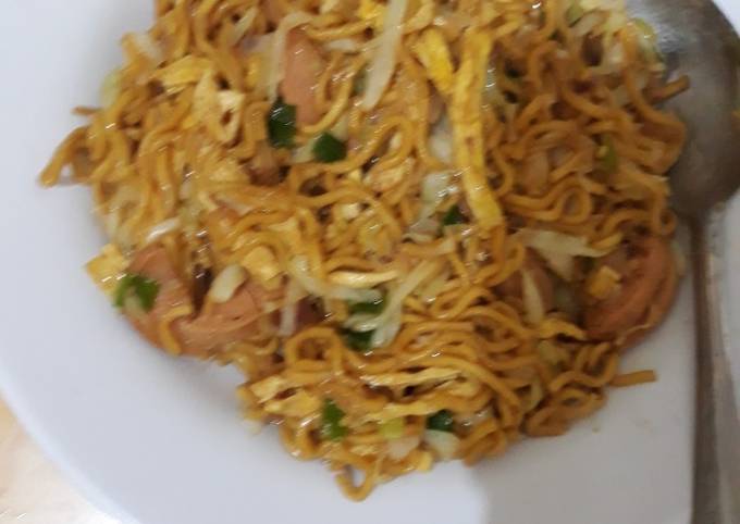 Mie goreng simple untuk sarapan