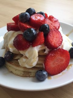 A picture of Cheesecake heaven pancakes.