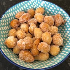 A picture of Quick and easy mini sugar coated donuts.