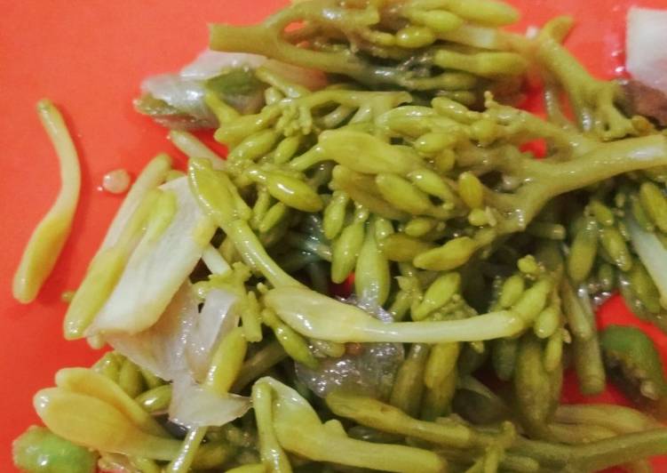 Tumis bunga pepaya no pahit