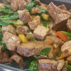 A picture of Steak & Spinach Salad.