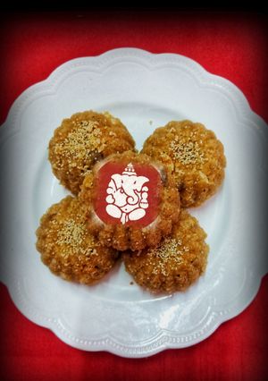 ચુરમા લાડુ (Churma Ladoo Recipe In Gujarati) રેસીપી મુખ્ય ફોટો