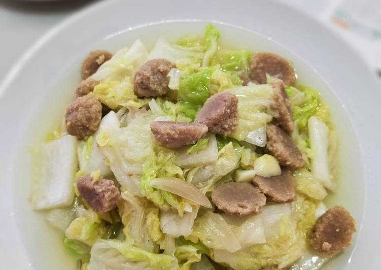 Cara Buat Tumis Sawi Putih Bakso Simpel