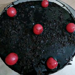 A picture of Delicious chocolate cake.