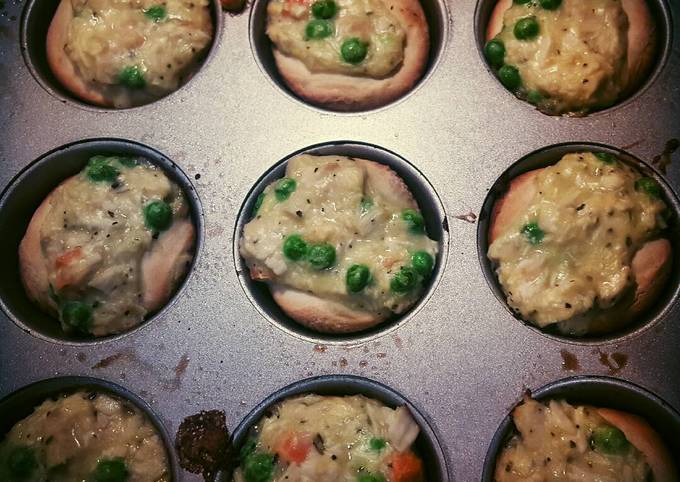 Chicken pot pie CUPCAKES recipe main photo