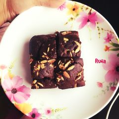 A picture of Sugarfree Oats-Banana Brownies.