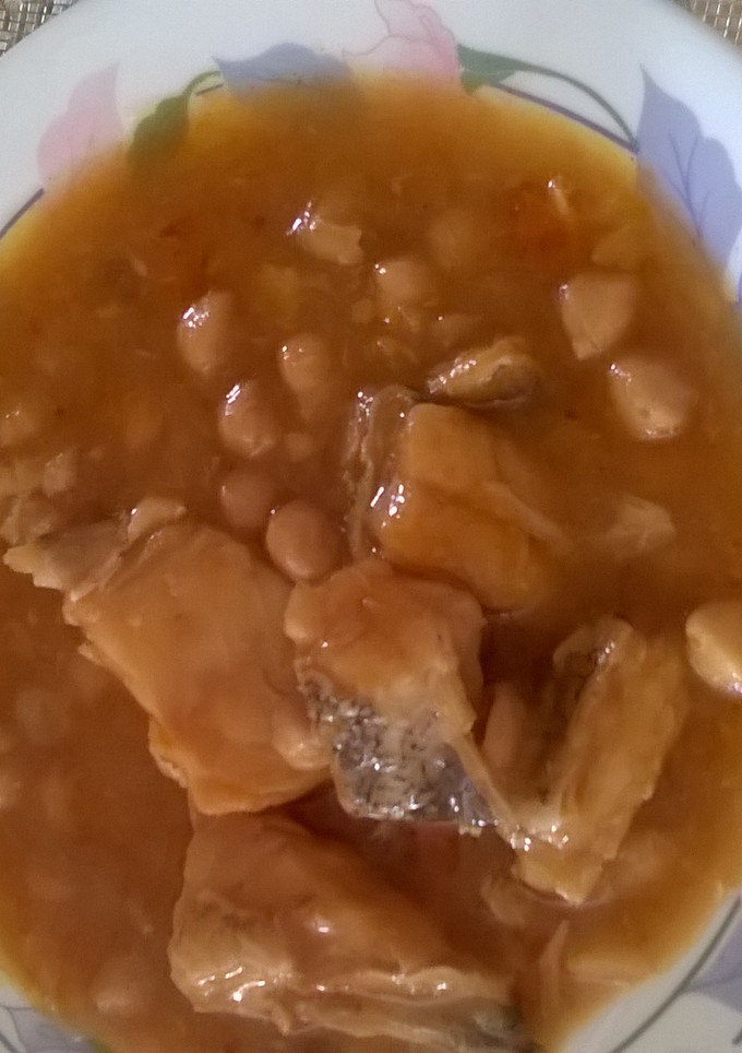 Una foto de Bacalao con garbanzos