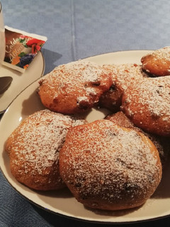 Foto di Dolcetti alla ricotta e gocce di cioccolato
