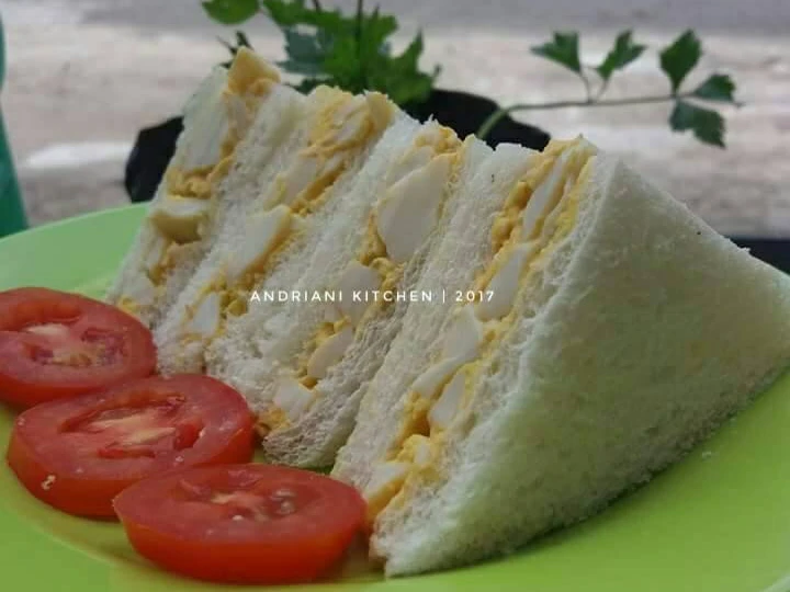 Langkah Mudah untuk Menyiapkan Resep Sandwich telur mayo yang Lezat Sekali Anti Ribet, Lezat Sekali