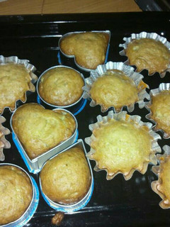 A picture of Banana muffins.