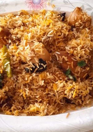 A picture of Chicken Biryani.