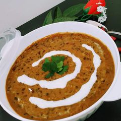 A picture of Restaurant Style Dal Makhni.