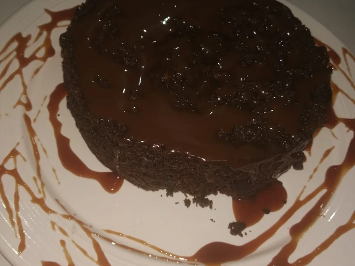 Easy Steps to Prepare Recipes Chocolate cake with caramel the Delicious Perfect.