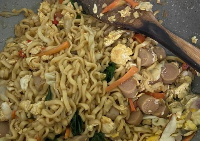 Resep Mie goreng burung dara oleh aprilia chrisdiana - Cookpad