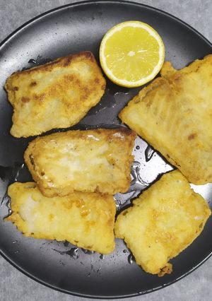 Una foto de Tajadas de bacalao a la andaluza