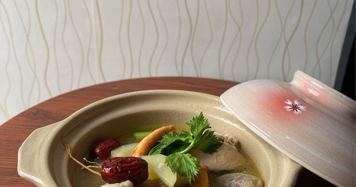 Sup Ayam Ginseng Korea (삼계탕)