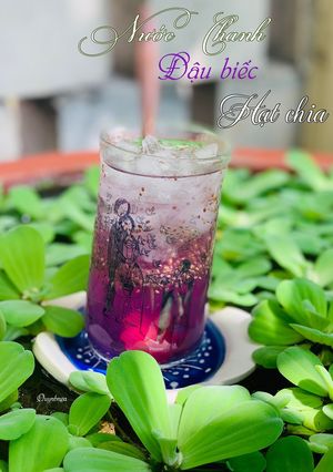 Hình của món Nước chanh đậu biếc hạt chia.