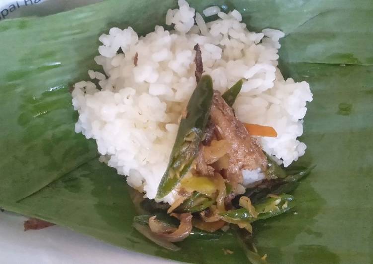 Cara Gampang Membuat Nasi kucing Lombok ijo yang Lezat