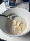 Oatmeal Pisang Susu Kelapa