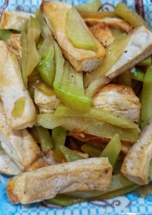 Hình của món Susu xào đậu hũ.