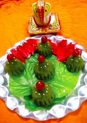 A picture of Coconut Pan Modak.