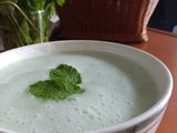 Crema fría de pepino y yogur con hierbabuena