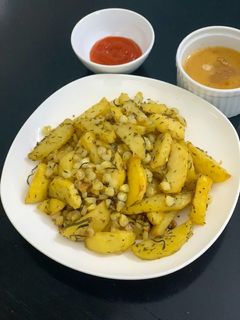 Hình của món Khoai tây kèm bắp nướng 🌽 🥔.