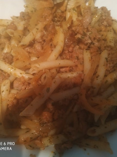 Una foto de Macarrones (plumas) con picadillo de chorizo