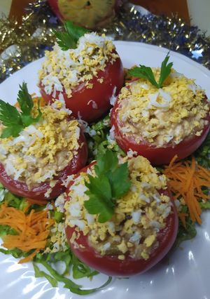 Una foto de Tomates Rellenos Para La Mesa Navideña