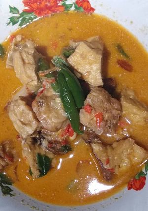 Foto resep Ikan cucut tahu tempe kuah santan