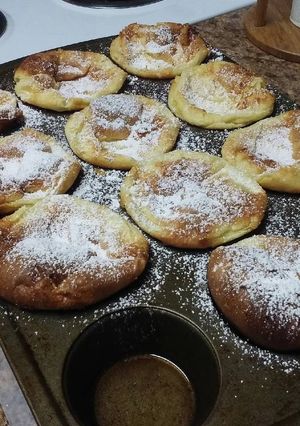 A picture of Mini Dutch Baby Pancakes.