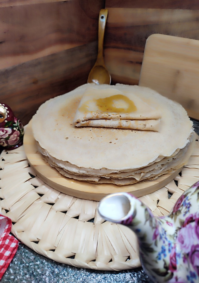Una foto de Blinis Rusos de Trigo Sarraceno. Crepes o panqueques con levadura de Trigo Sarraceno