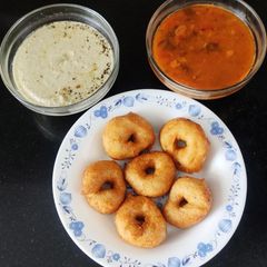 A picture of Pearl Millet soft vada.
